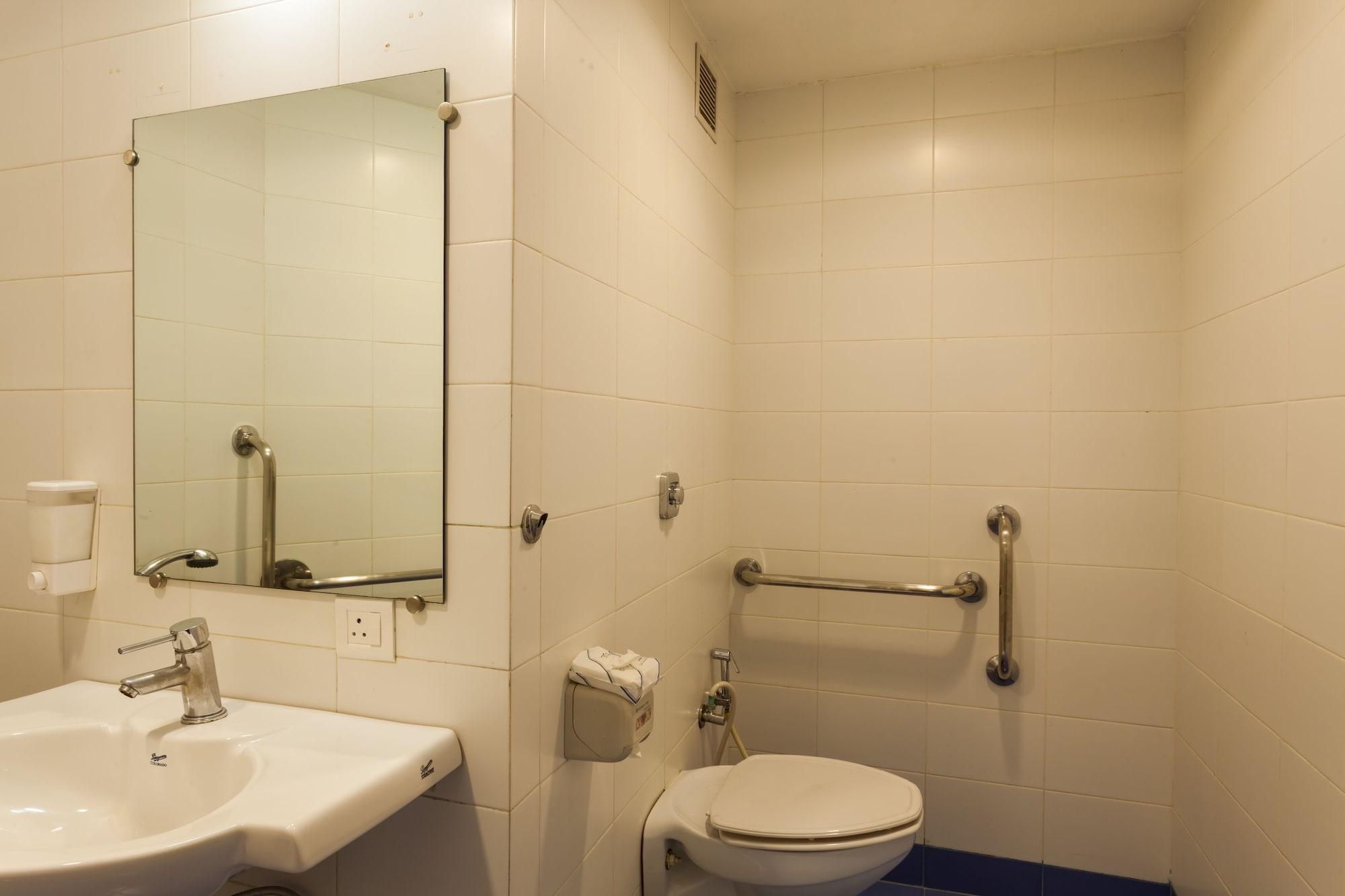 Hotel Agartala Esterno foto