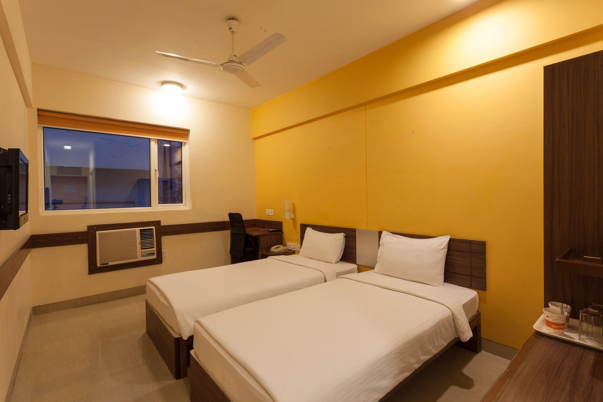 Hotel Agartala Esterno foto