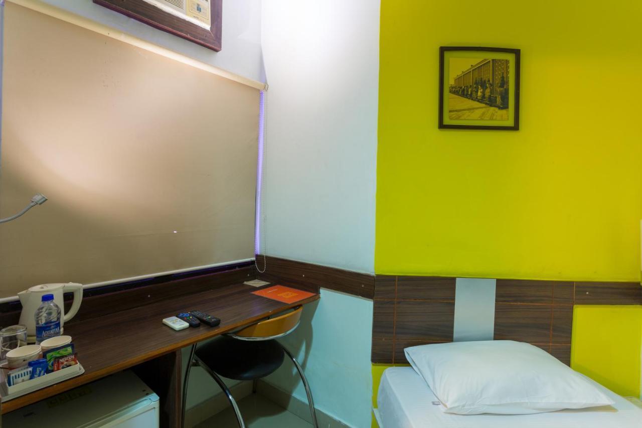 Hotel Agartala Esterno foto
